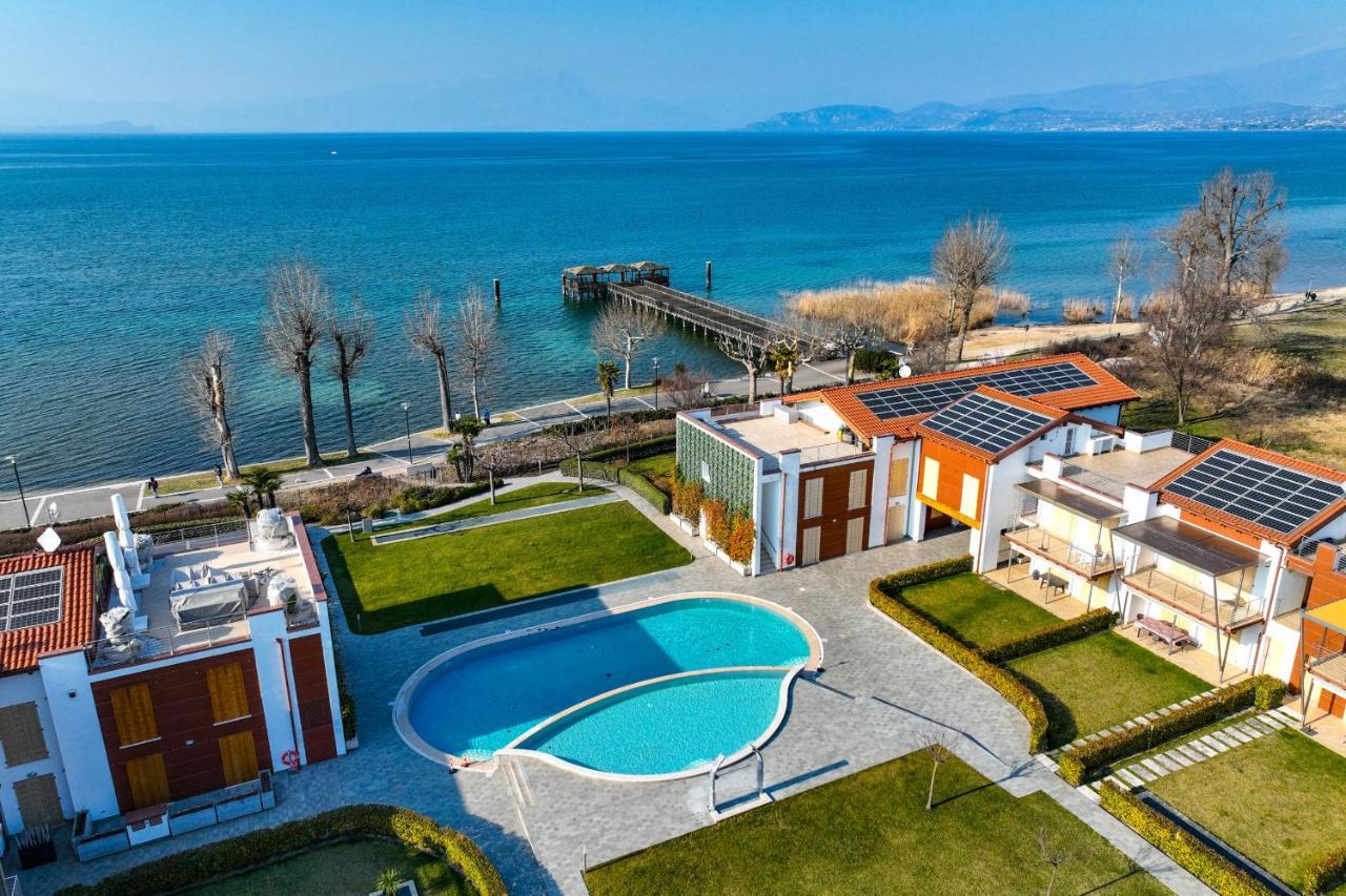 Borgo Gasparina Family Apartments Castelnuovo del Garda Exteriör bild