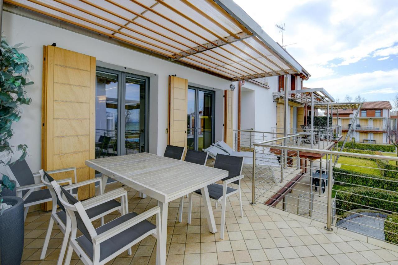 Borgo Gasparina Family Apartments Castelnuovo del Garda Exteriör bild