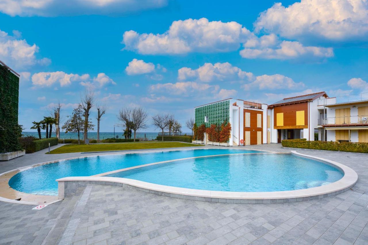 Borgo Gasparina Family Apartments Castelnuovo del Garda Exteriör bild