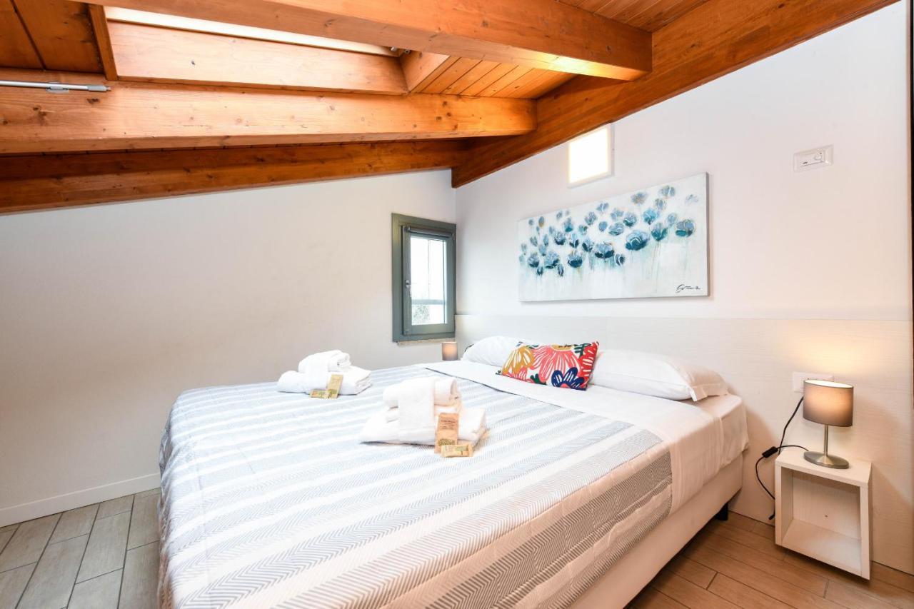 Borgo Gasparina Family Apartments Castelnuovo del Garda Exteriör bild