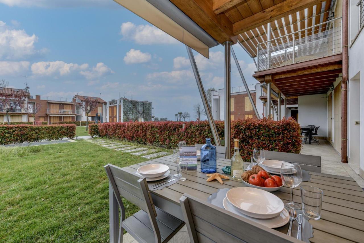 Borgo Gasparina Family Apartments Castelnuovo del Garda Exteriör bild
