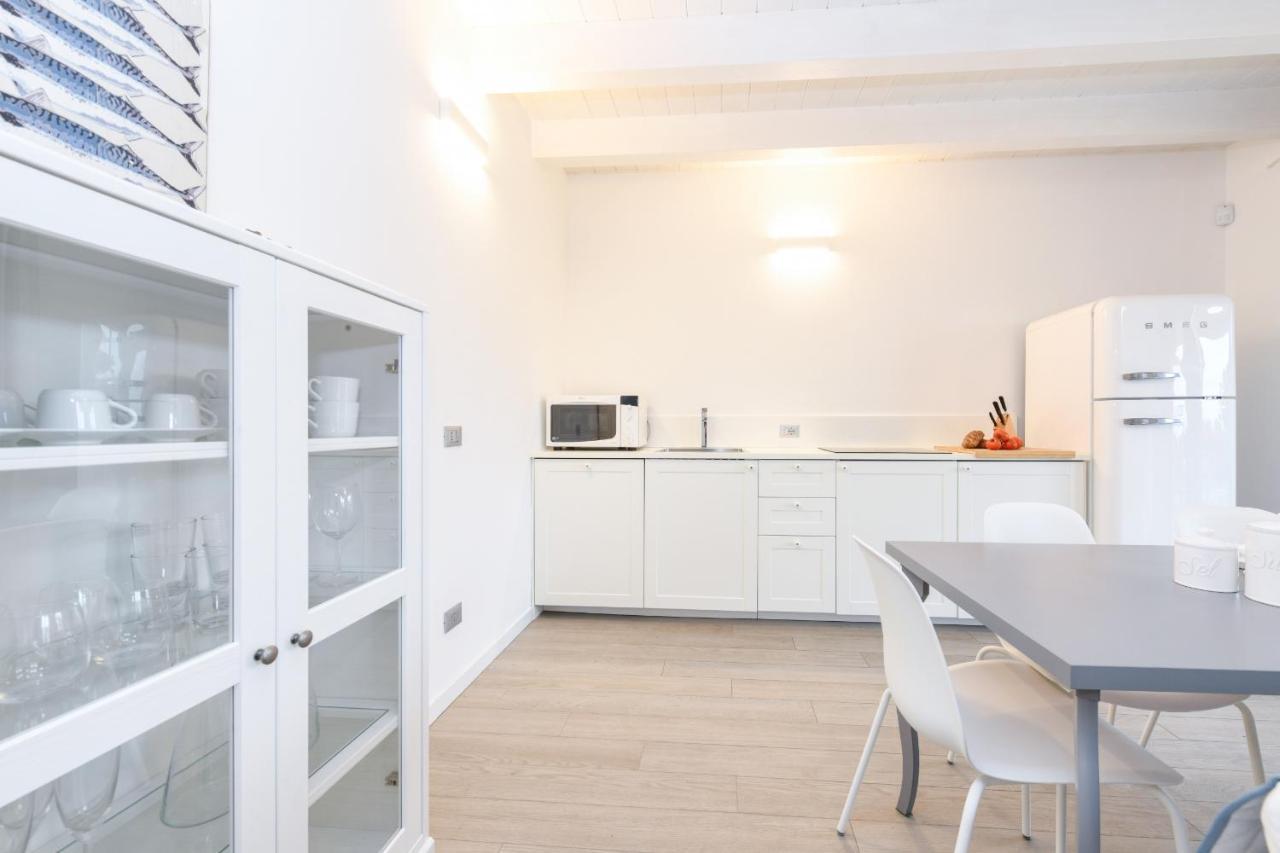 Borgo Gasparina Family Apartments Castelnuovo del Garda Exteriör bild