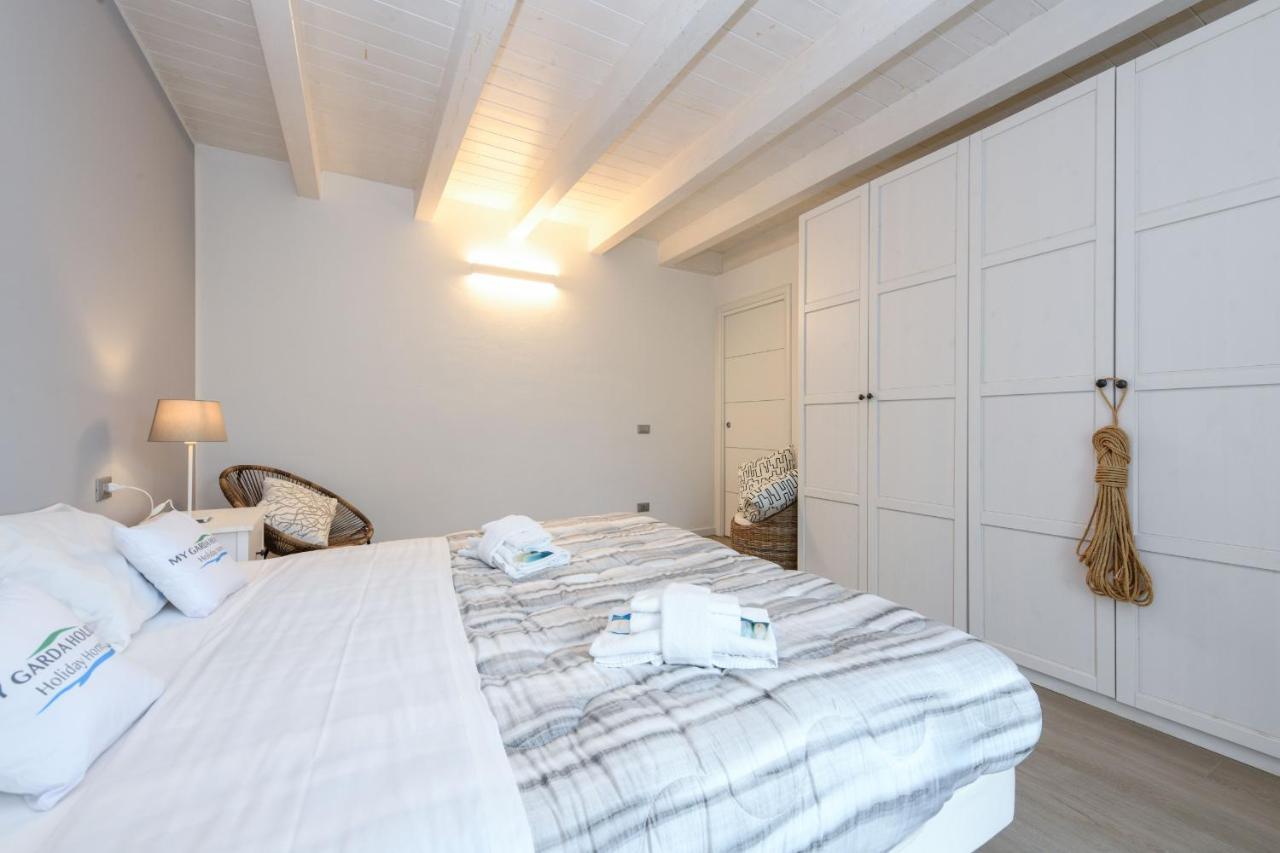 Borgo Gasparina Family Apartments Castelnuovo del Garda Exteriör bild